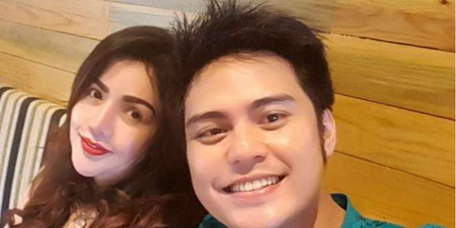 Foto Candid Istri Picu Opini Negatif, Galih Ginanjar Murka