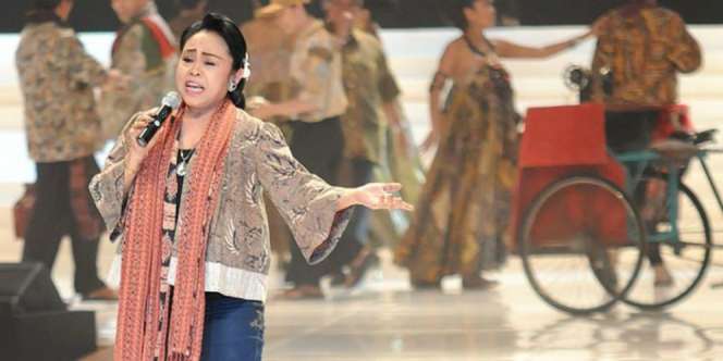 Innalillahi, Pelawak Yati Pesek Alami Kecelakaan Mobil