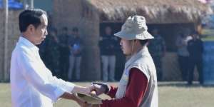 Sehabis Bonus Atlet, Jokowi Beri Rp264 Miliar untuk Korban Lombok