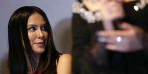 Foto Mesra Sophia Latjuba dan Jeremy Thomas Jadi Sorotan