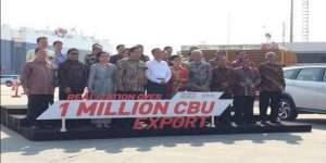 Toyoto Ekspor 1 Juta Mobil, Jokowi: Semoga Rupiah Menguat