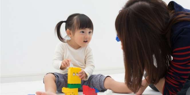 Permainan Seru yang Bisa Latih Kemampuan Bicara Si Kecil