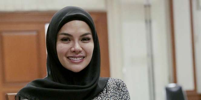 Hilda Vitria Ajak Nikita Mirzani `Lawan` Kriss Hatta