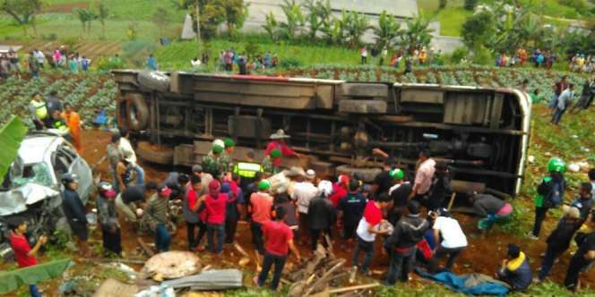 Detik-detik Kecelakaan Maut Bus di Sukabumi, 21 Orang Meninggal
