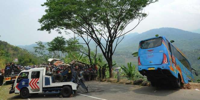 Takut Diamuk Massa, Sopir Bus Maut Sukabumi Kabur