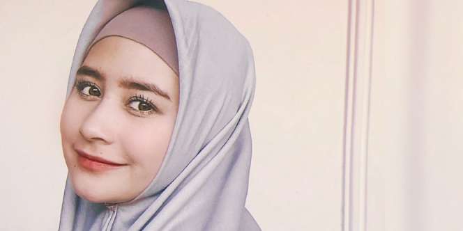 Ikuti Pengajian, Prilly Latuconsina Didoakan Segera Berhijrah