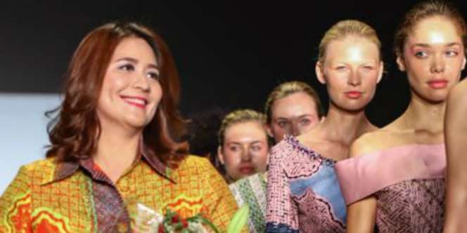 Coreta Louise Usung Batik Sulawesi Utara di New York Fashion Week