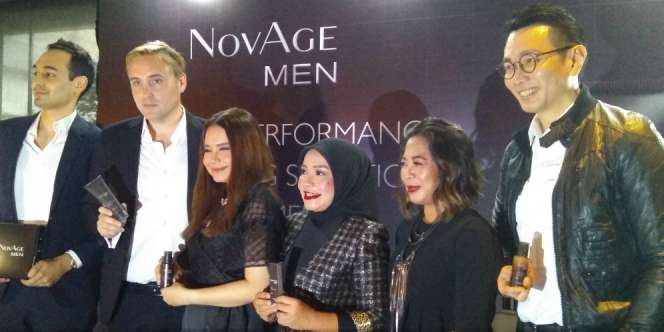 Guys, Beware! Kulit Pria di Usia Kepala 4 Mulai Bermasalah