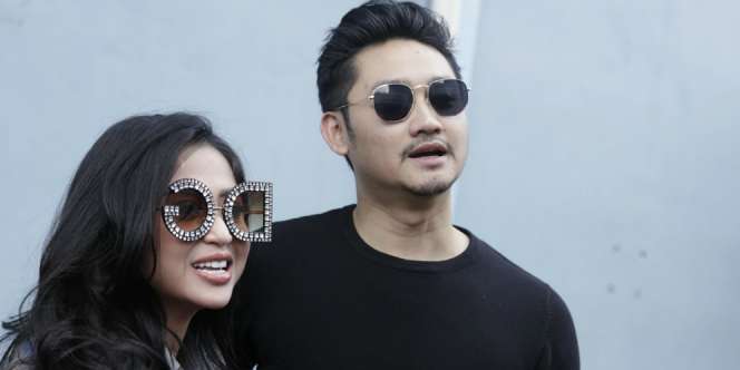 Seumur Hidup, Dewi Perssik Baru Lakukan Hal Ini Bersama Suami