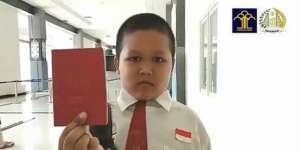 Nursaka, Bocah 'Lintas Negara' Itu Akhirnya Dapat Sepeda Jokowi