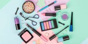 5 Cara Agar Foto `Flat Lay` Makin Menarik