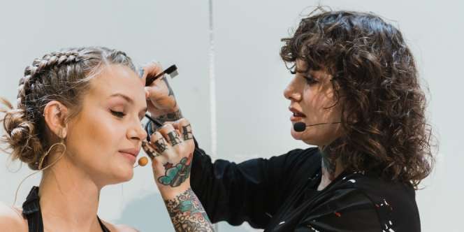 Tips Agar Makeup Kamu Tetap Oke dari Siang Sampai Malam