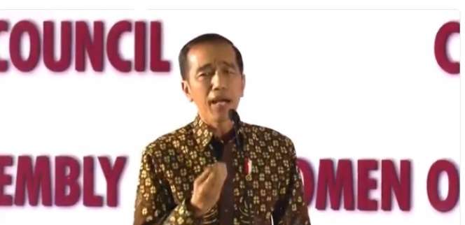 Viral, Video Jokowi Hentikan Pidato Saat Azan