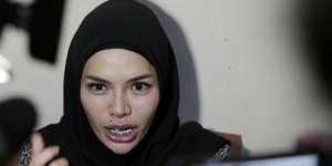 Hilda Vitria Kerap Dibully, Nikita Mirzani Puji Habis-habisan