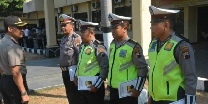 Kisah 4 Polisi Stop Konvoi Mobil Presiden Demi Ambulans Melintas