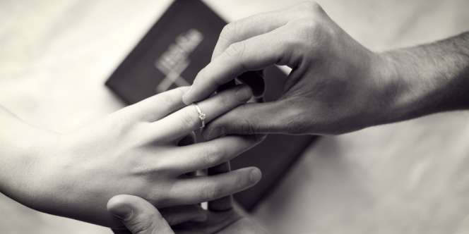 Ayah Tega Nikahkan Anaknya yang Masih di Bawah Umur