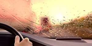 BMKG: Hujan Lebat Guyur Sebagian Indonesia 3 Hari ke Depan