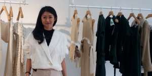 Tampil Cantik dan Peduli Lingkungan dengan Serat Alami