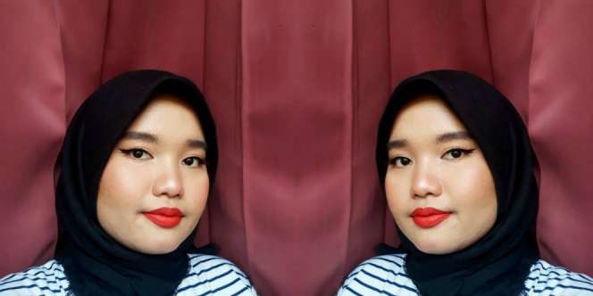 Tantangan Makeup dengan 'Opposite Hand', Apakah Bisa?