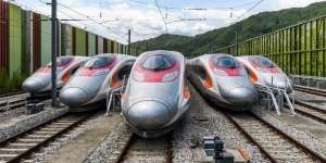 Hong Kong Kini Punya Kereta Cepat ke China