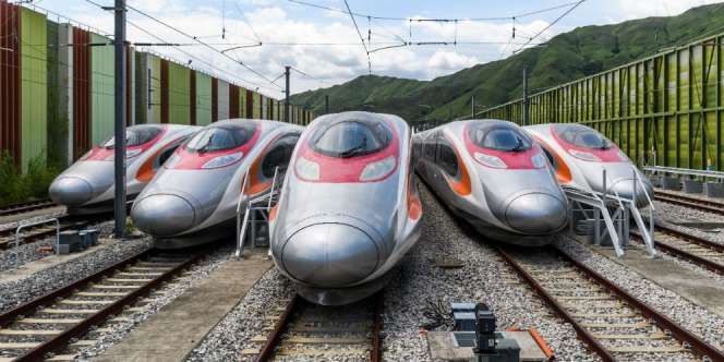 Hong Kong Kini Punya Kereta Cepat ke China