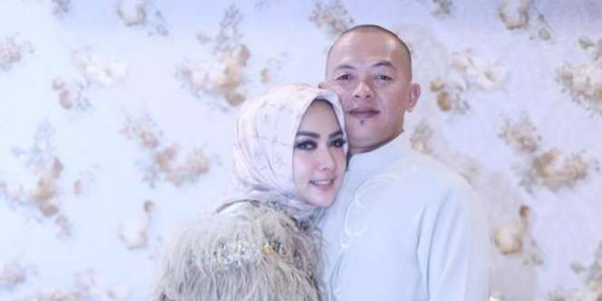 Usai Konser Tunggal, Syahrini Membawa Kabar Duka