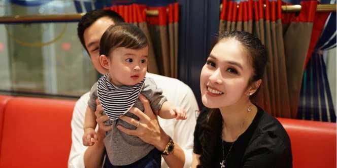 Putranya Populer di Instagram, Sandra Dewi Tak Mau Komersilkan
