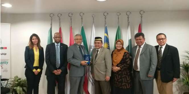 Bikin Takjub, Selain Zakat BAZNAS Bantu Para Tahfiz Al-Quran