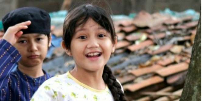 11 Tahun Berlalu, Ini Penampilan `Eneng dan Kaos Kaki Ajaib` 