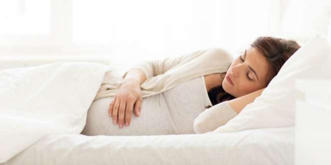 3 Langkah Membuat Tidur Tetap Nyenyak Saat Hamil