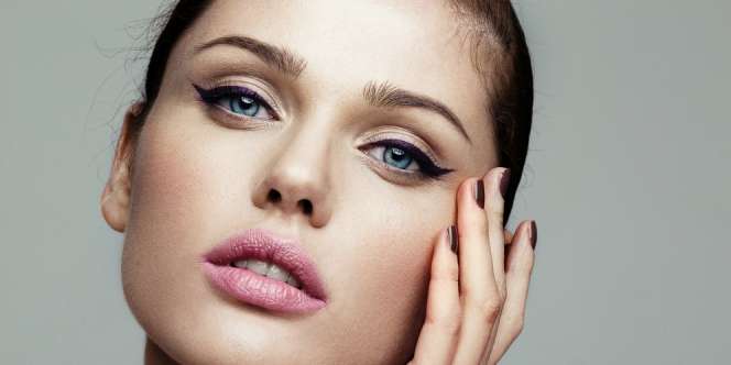 5 Kunci Dasar Pakai Eyeliner Agar Tampil Cetar