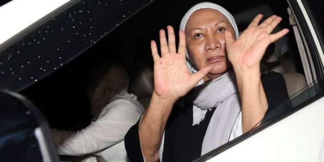 Beredar Foto Wanita dengan Wajah Lebam, Diduga Ratna Sarumpaet