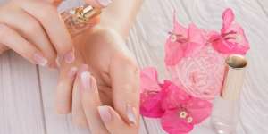 5 Cara Alami Cerahkan Jari Tangan yang Gelap