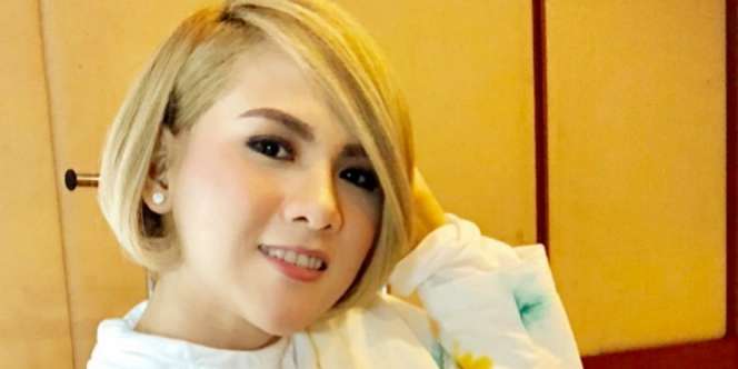Di Depan Hotman Paris, Evelyn Bikin Pengakuan Heboh