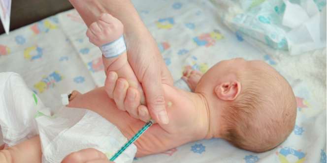 Segera Vaksin Hepatitis B Setelah Bayi Lahir, Alasannya...