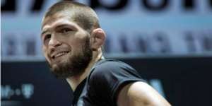 Agama Dihina, Khabib Bikin McGregor Tak Berkutik
