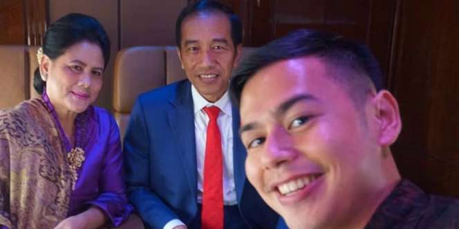 Satu Pesawat, Anak Dewi Yull Ajari Presiden Jokowi Bahasa Isyarat