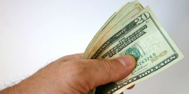 Dollar AS Tembus Rp15.232, Asing Ramai-ramai Beli Obligasi AS