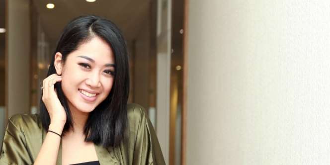 Kepergok Jalan Bareng Cowok, Bagian Tubuh Widy Vierratale Jadi Sorotan