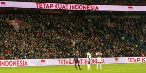 Haru! Seisi Stadion PSG Kirim Simpati untuk Indonesia