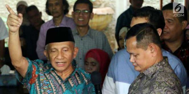 Amien Rais Diperiksa Polisi, PA 212 Turun ke Jalan