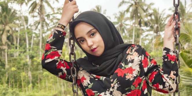 Jadi Politisi Muda, Begini Penampilan Salfina Sunan Terbaru