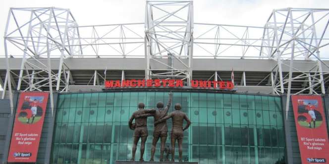 Putra Mahkota Saudi Beli Manchester United?