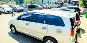 Video Wanita Tabrak 3 Mobil Mewah di Tempat Parkir karena Tak Lihai Nyetir