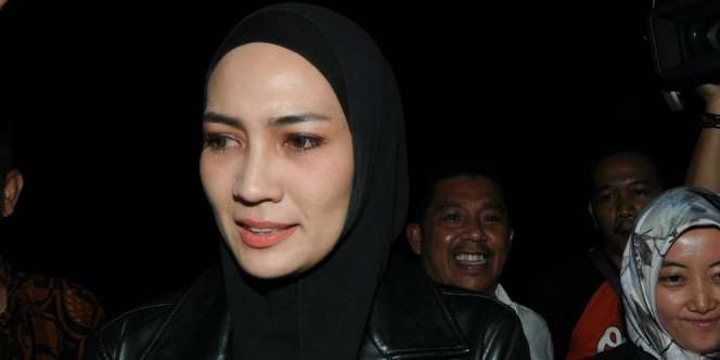 Sederet Istri Cantik Pelaku Korupsi