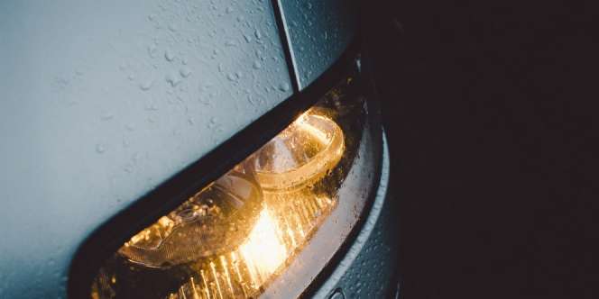 Ternyata, Warna Lampu Mobil Punya Fungsi yang Berbeda