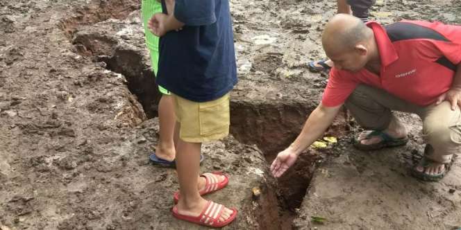 Heboh Tanah Retak 20 Meter Usai Hujan di Depok, Ini Kata PVMBG