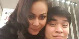 Curhat Mak Vera Lihat Mantan Artis Asuhannya Billy Syahputra Sukses