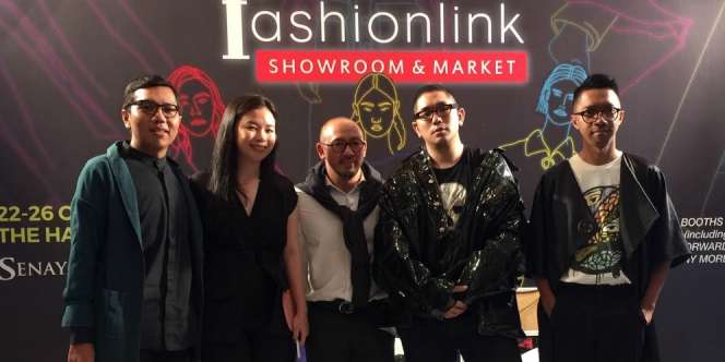Gandeng Desiner Andreas Odang, Lunahabit Melenggang di JFW Hari Terakhir