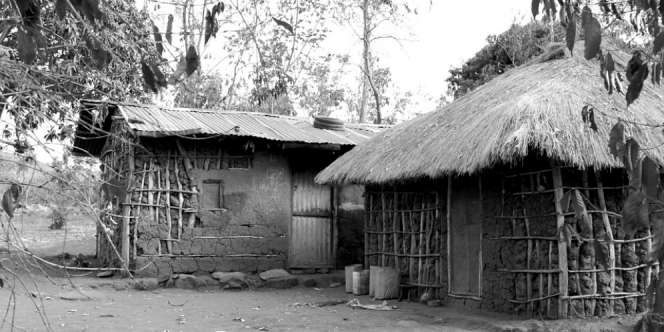 Bule Misterius Hidup Miskin di Desa Terpencil, Asalan Bikin Geregetan